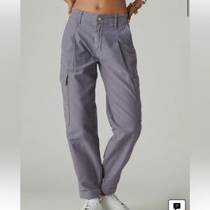 100% cotton Lucky Brand cargo pants